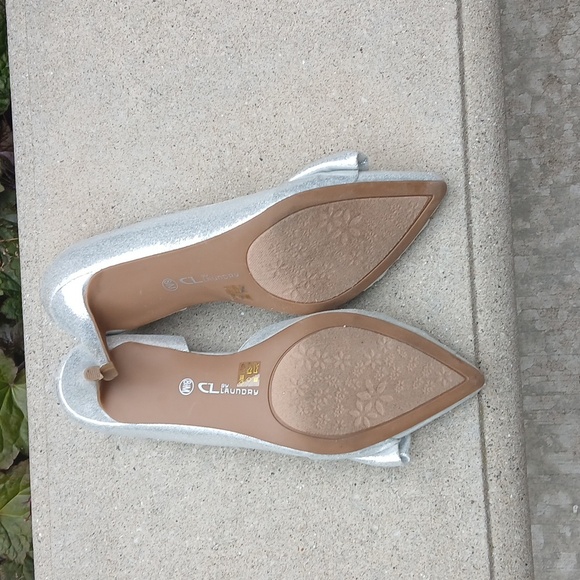Chinese Laundry Silver Women's Olga Pump Size 8.5 - Picture 7 of 12